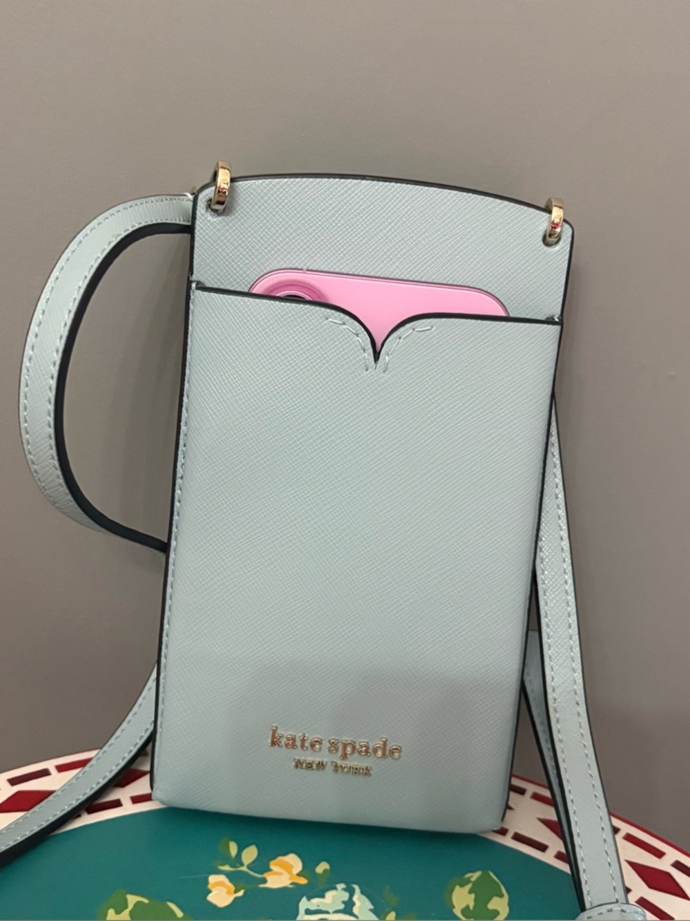 Kate Spade Sky Blue Crossbody phone bag - Picture 4 of 6